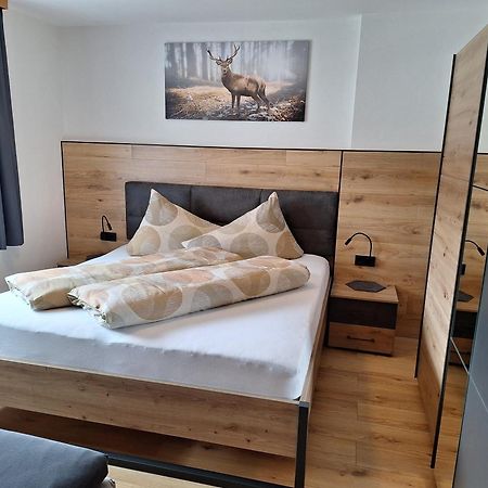 Haus Waldfriede Apartment Sankt Leonhard im Pitztal Luaran gambar