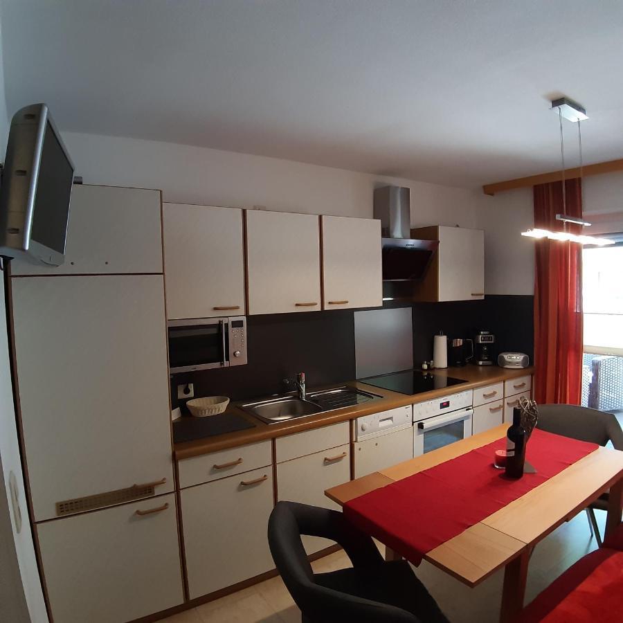 Haus Waldfriede Apartment Sankt Leonhard im Pitztal Luaran gambar