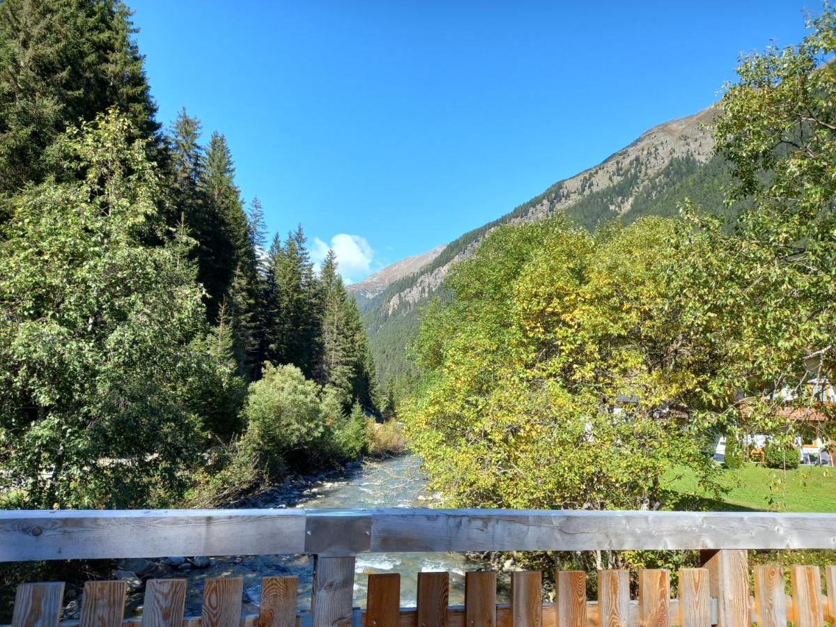 Haus Waldfriede Apartment Sankt Leonhard im Pitztal Luaran gambar