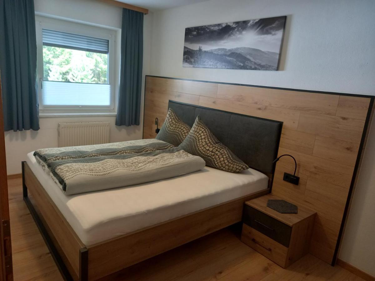 Haus Waldfriede Apartment Sankt Leonhard im Pitztal Luaran gambar