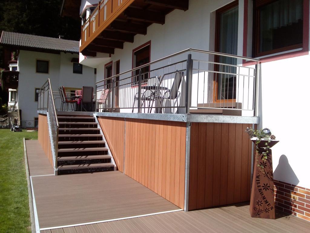 Haus Waldfriede Apartment Sankt Leonhard im Pitztal Luaran gambar