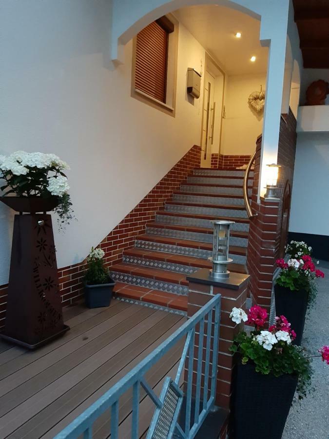 Haus Waldfriede Apartment Sankt Leonhard im Pitztal Luaran gambar